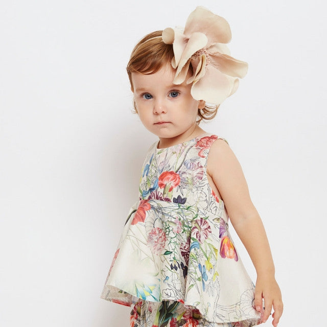 
                  
                    Addie Top
                  
                